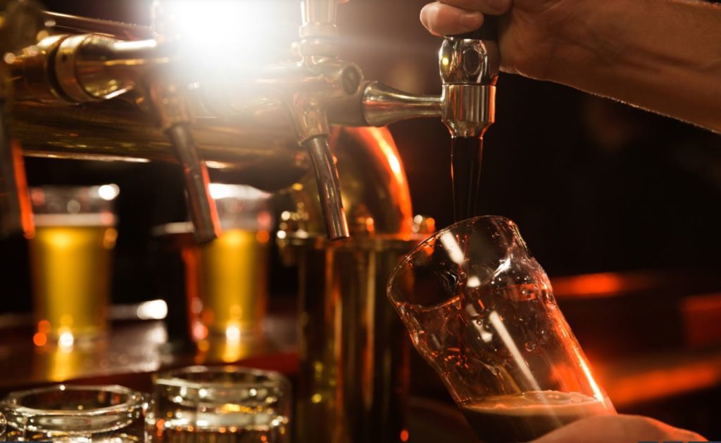 Brauerei-Aktien 2022: Welche Bier-Aktien sind die besten? Brauerei-Aktien 2022 kaufen