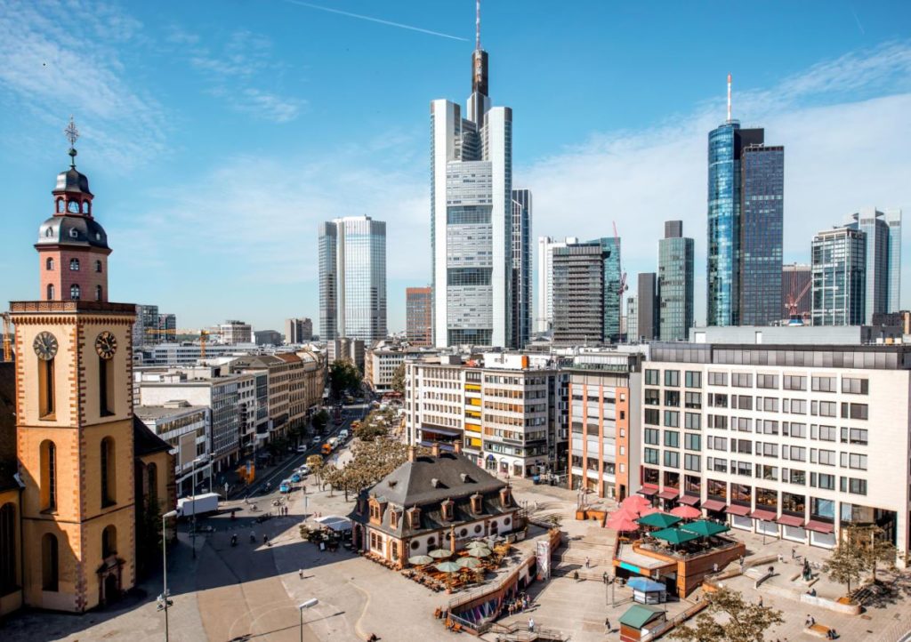 Commerzbank-Aktie 2022 - Tower Frankfurt