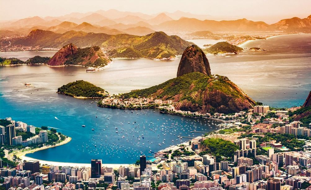 Tourismus-Aktien: Die Top 10 Investitionsmöglichkeiten für dich! Rio de Janeiro Brasilien